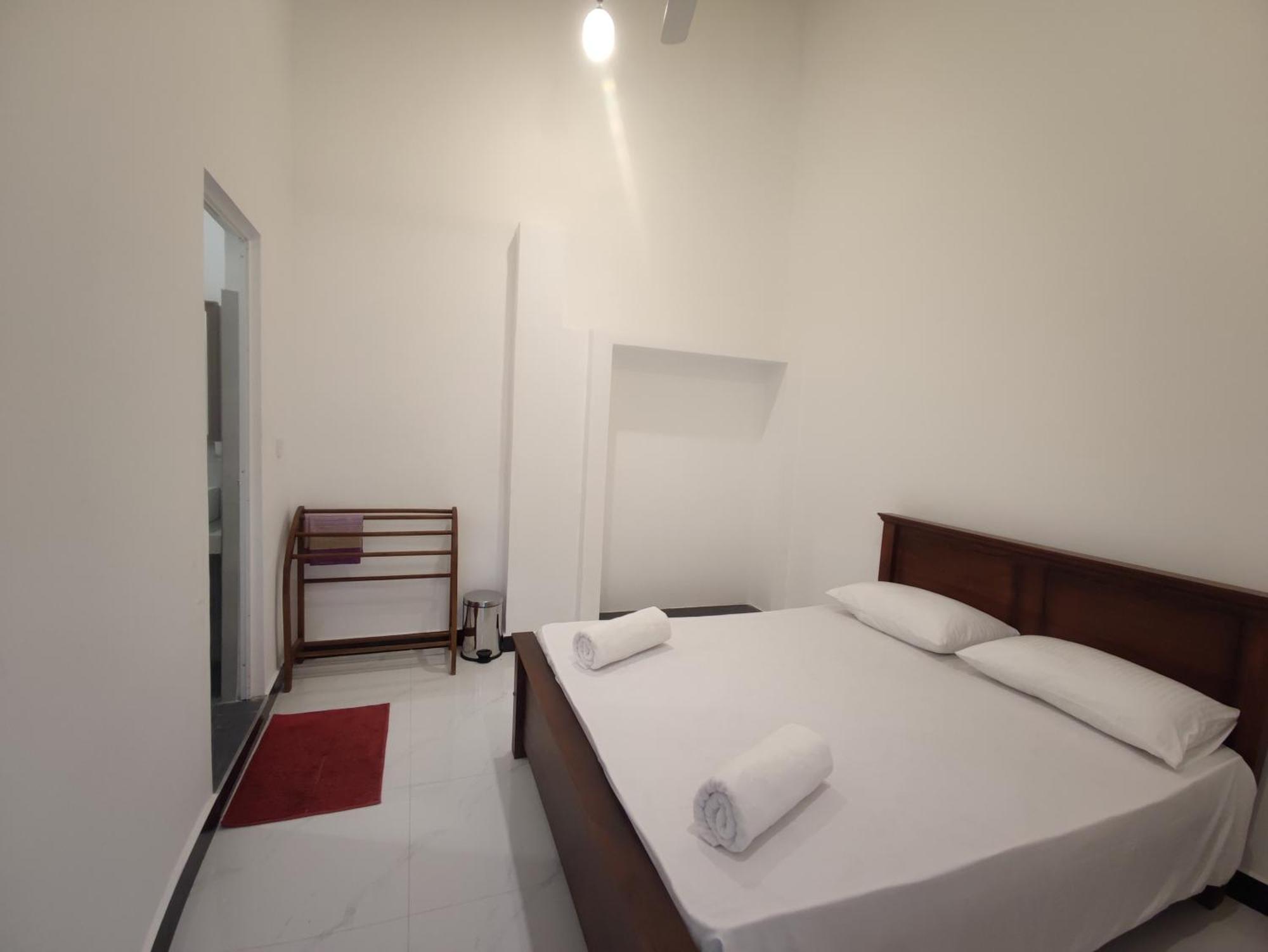 Chandra Holiday Home Dickwella Exterior foto