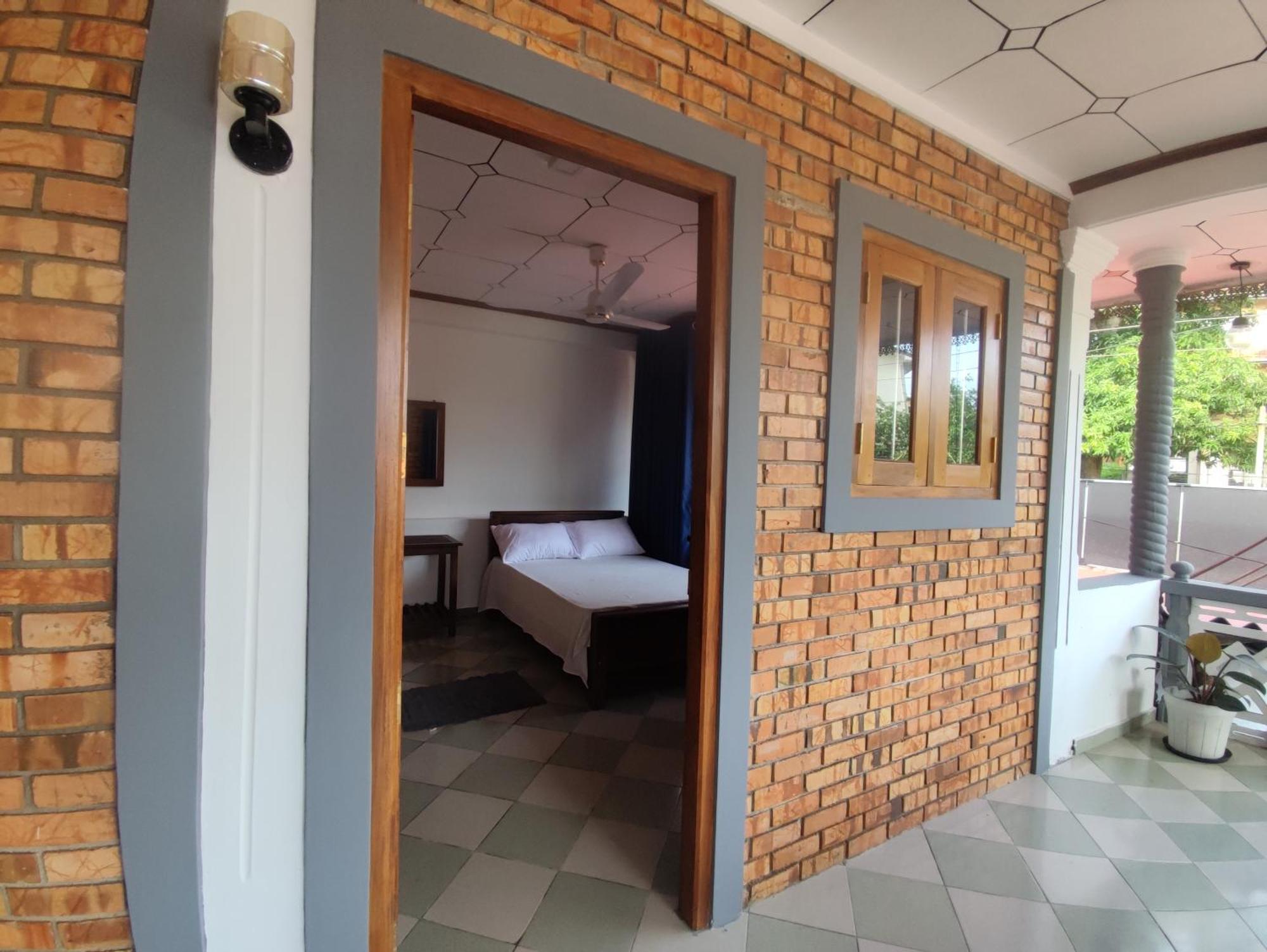 Chandra Holiday Home Dickwella Exterior foto